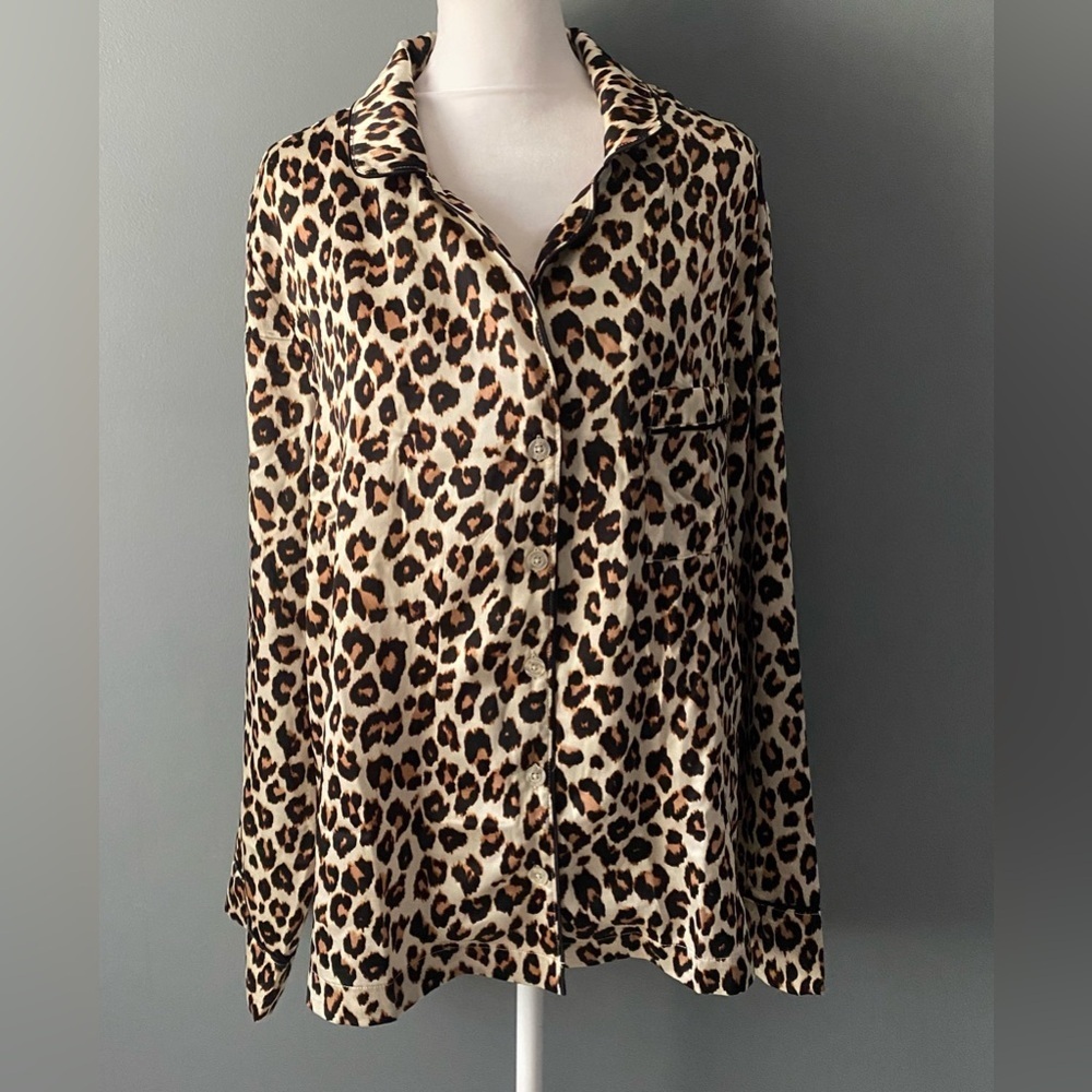 Loft sleep leopard print women’s size XL pajama top